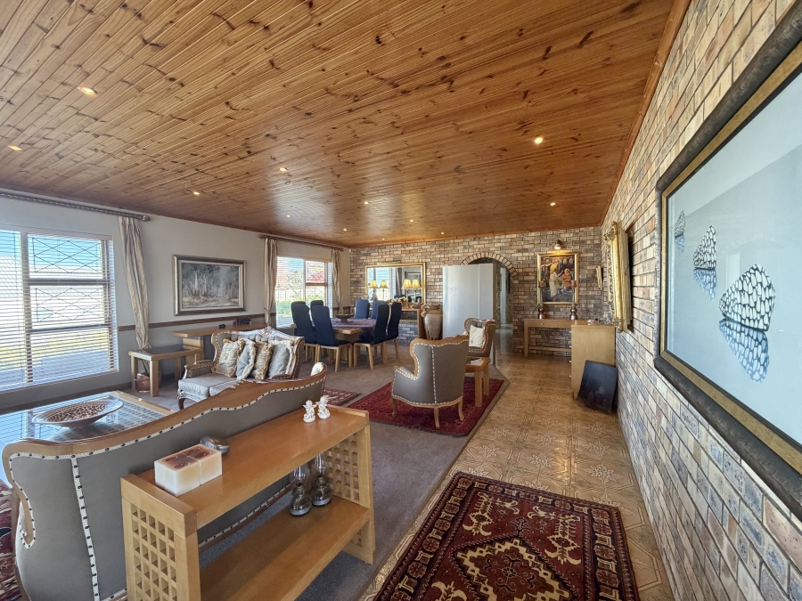 3 Bedroom Property for Sale in Wavecrest Eastern Cape